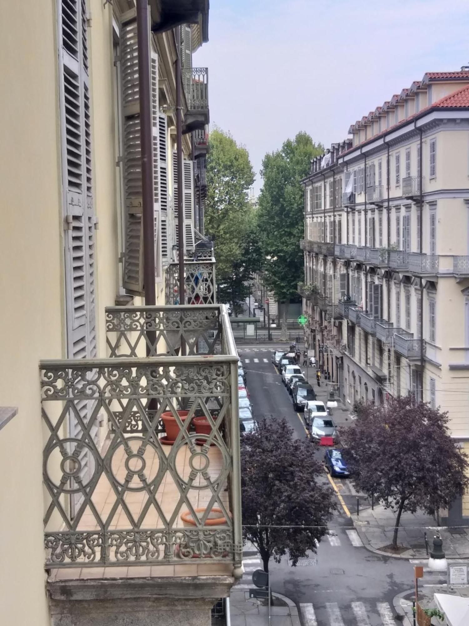 La Casa Di Chicca Apartment ตูริน ภายนอก รูปภาพ